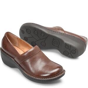 BORN NWOT Chocolate Brown Toby Duo Original Comfort Leather Slip-On Clogs Size 8